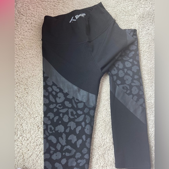 BSP Black Leopard Contour High-Waist Leggings - Women SZ L - Picture 7 of 12